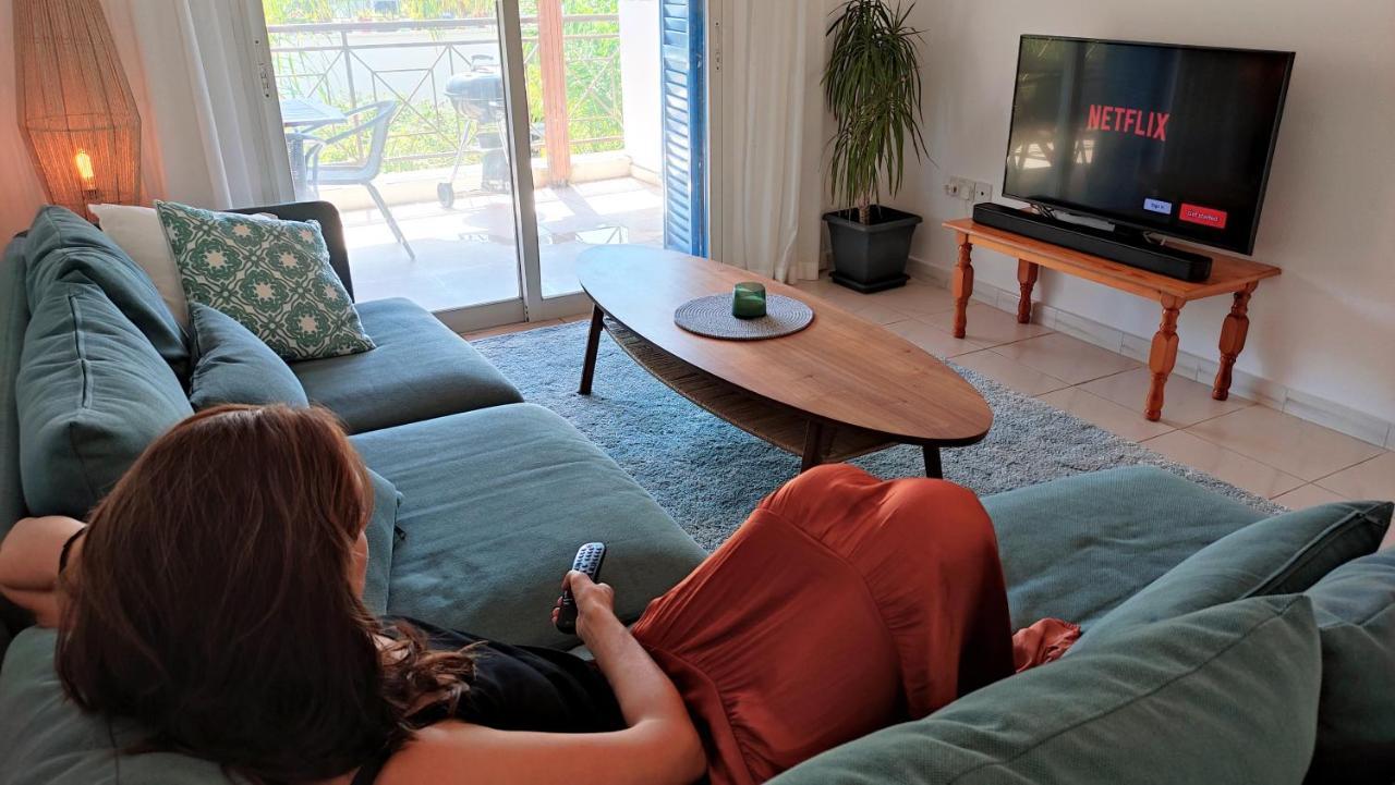 The Salnik Beach Apartment Limassol Ngoại thất bức ảnh